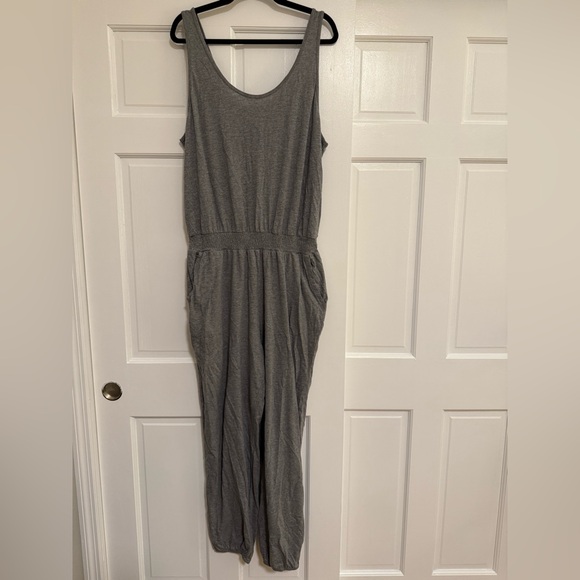 Aerie Gray Everyday Track Jumpsuit NEVER WORN - Picture 7 of 8